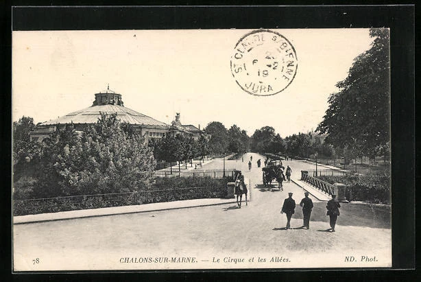CPA Chalons-sur-Marne, Le Cirque et les Allees