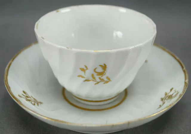 Early British Porcelain Gold Floral Sprays Fluted Tea Bowl & Saucer 1795-1805 B
