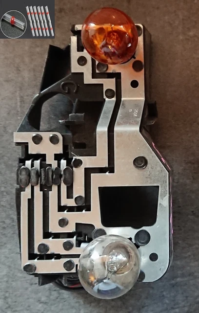2 Platines Porte-ampoules Feu Arrière Gauche Et Droit Pour Renault Twingo 2 Phase 2 - Occasion