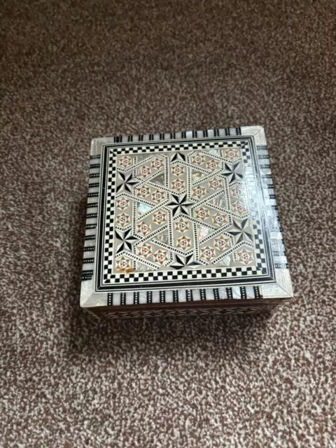 Egyptian Jewellery/Trinket Box- Vintage Wooden Inlaid Mother of Pearl