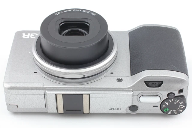 Limited to 3,200 units! [MINT in Box ] RICOH GR II Silver Edition 16.2MP Japan 8