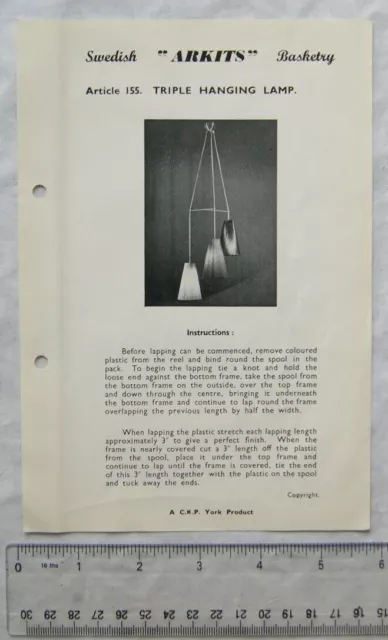 Vintage Broschüre: Schwedischer Arkits Korb - dreifache Hängelampe, 155
