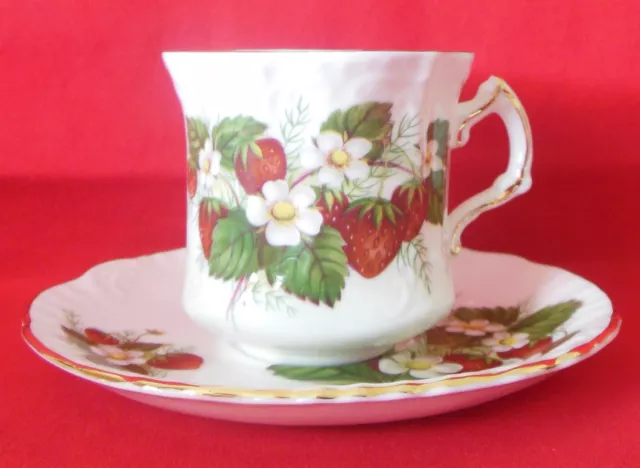 Hammersley & Co. Bone China England Cup & Saucer Set Strawberry Ripe