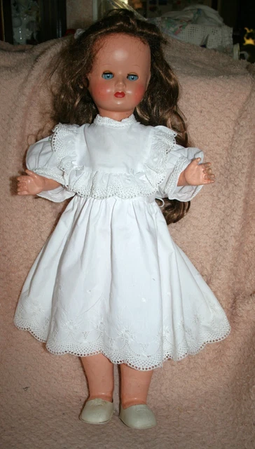 Jolie Poupée Ancienne En Composition - 51 Cm - Tête Et Corps En Composition - Sans Marque - À Restaurer Ou Collection