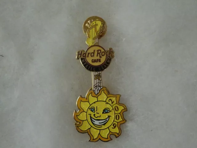 Hard Rock Cafe pin Myrtle Beach Fun Sun Guitar 2009