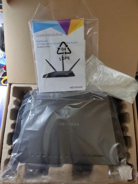 modem router Netgear Nighthawk D7000-100 PES wifi AC1900 4porte gigabit Ethernet 3