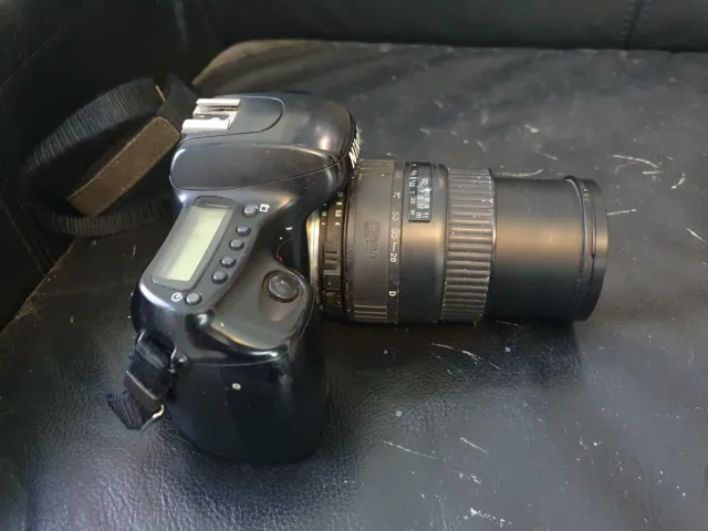 Nikon F50 Spiegelreflexkamera & Objektiv Sigma 28-105