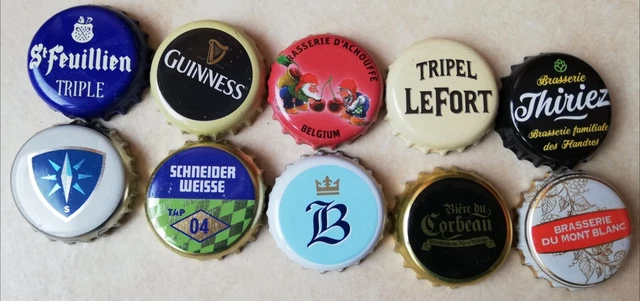 Capsules à bière de couleur rouge main image 1