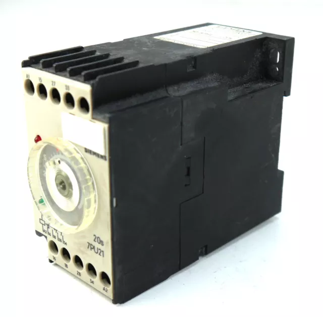 SIEMENS Time Relay 7PU2140-7PM22 7PU211407PM22 220V 50/60Hz...20s -used-