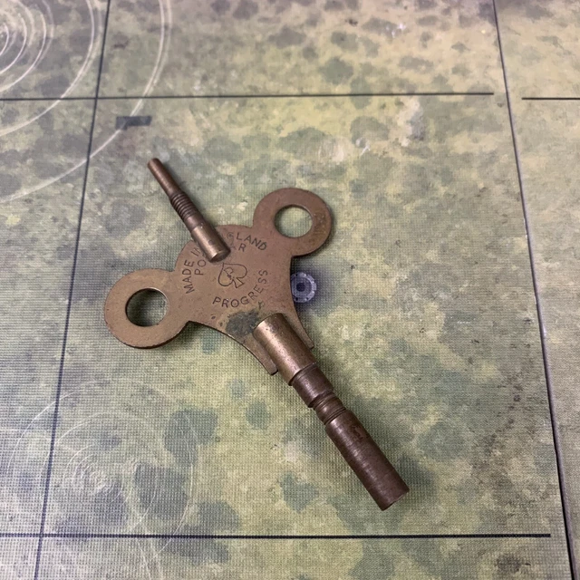 VINTAGE DOUBLE-ENDED CLOCK Winding Key - Popular Progress CM710 Made in ...