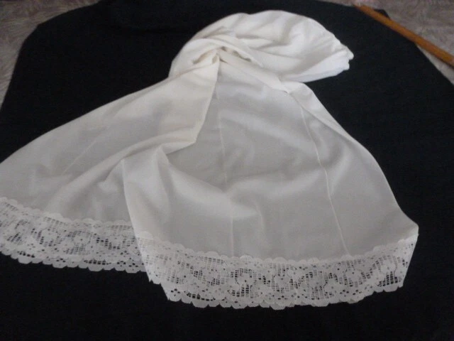 Jupon Vintage Dentelle Vanille - Taille élastique 36/38/40 - Longueur 51cm - Occasion Bon état