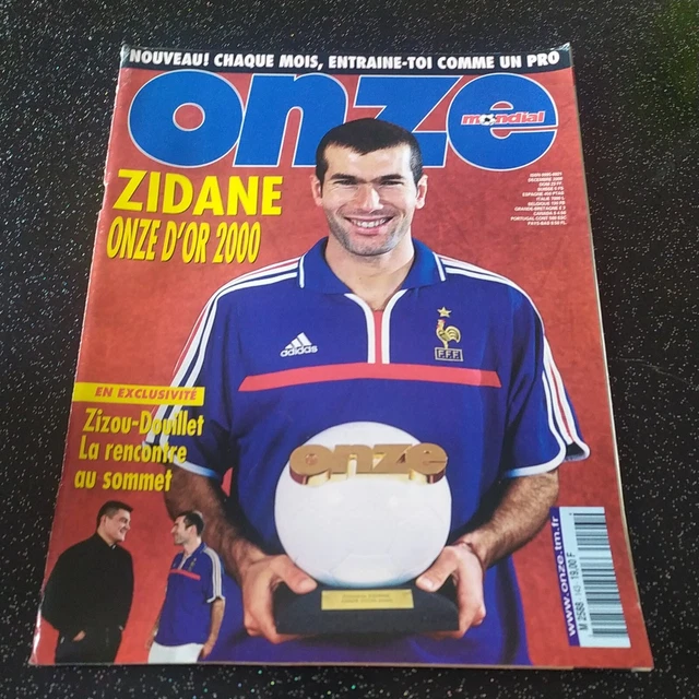 Magazine MONDIAL foot année 1986 (12 numéros) avec posters et fic