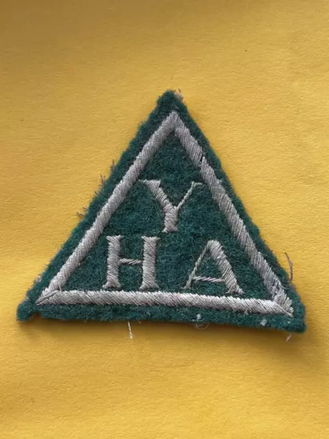 Old YHA Youth Hostels Association Green Felt Badge 1980's?