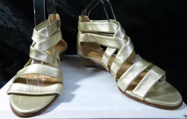 CLARKS MENA SILK Black Leather Low Heel Womens Sandals UK 7 D