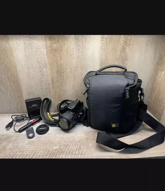 Nikon D D5200 24.1MP Digital SLR Camera Kit w/18-55mm Lens + Accessories