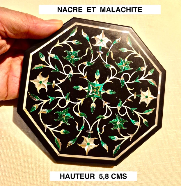 Magnifique boîte dorée noix et écureuil