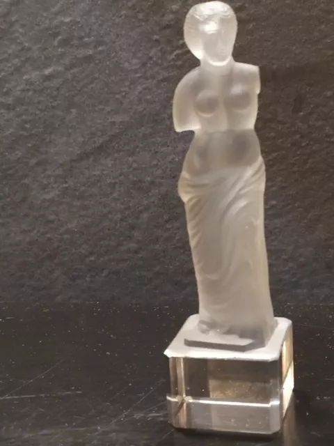 Sculpture Venus en Cristal Pressé Moulé Ancienne