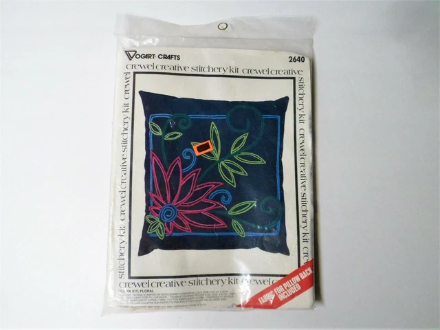 Kit de funda de almohada Vogart Crafts 2640 flores de neón floral costura de crepilla vintage
