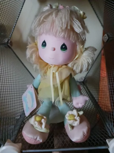 Vintage 1988 APPLAUSE PRECIOUS MOMENTS MAY 11" PLUSH DOLL 2nd EDITION