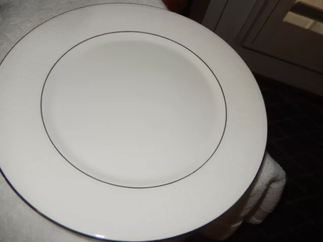 NEW Lenox Hannah  Fine Bone Round Dinner 10 3/4 Inch Plate  NWT