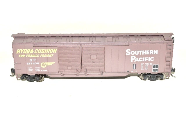 Athearn Southern Pacific RR 50' double door boxcar train KD's BUILT 1/87 HO RTR