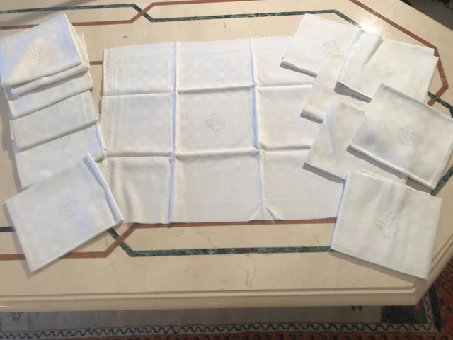 5 serviettes de table Porthault brodées fil d'or, vintage état neuf, voile de coton blanc