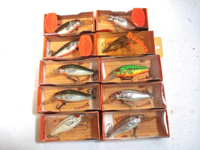 Lot De 85 Leurres De Pêche Anciens Et Vintage - Années 1960 - Collection