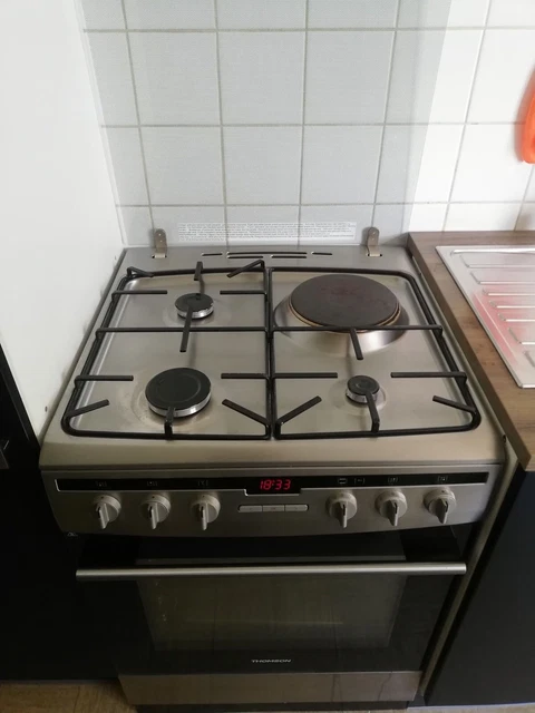 Cuisinière Thomson mixte gaz + électrique et four