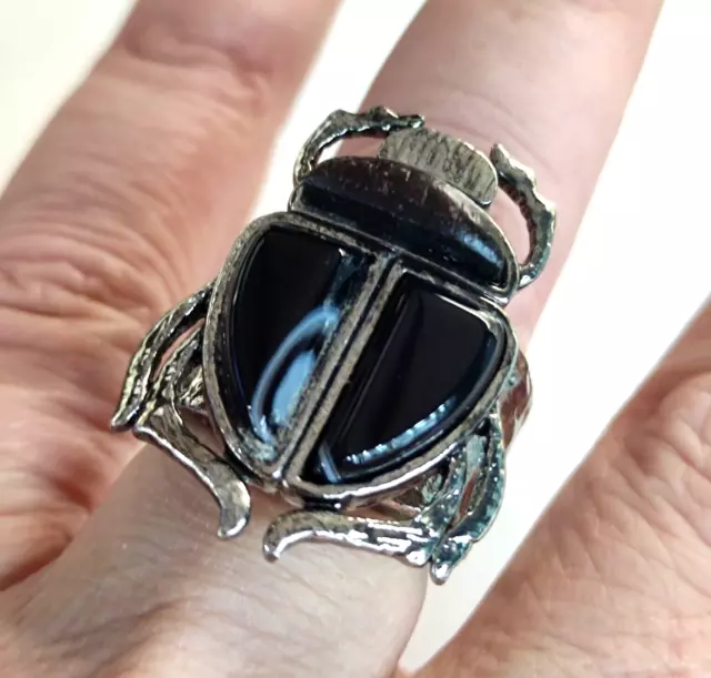 anello con scarabeo in lucite nera ORIGINALE firma Bimba Y Lola signed ring