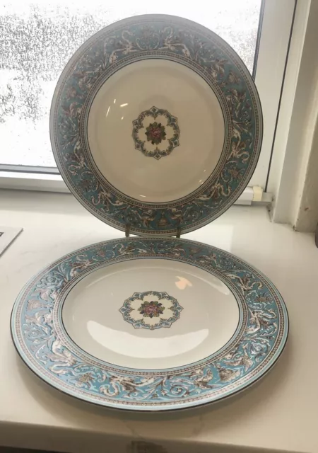 Set Of 2 Wedgewood Bone China Turquoise Florentine Dinner Plates 10 3/4”