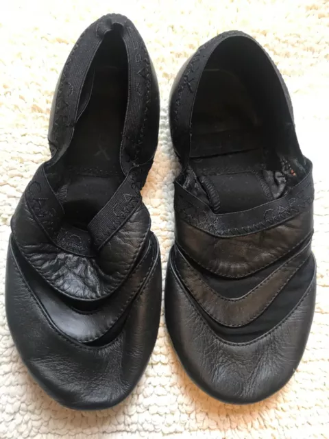 Ladies Capezio Freeform black leather  split sole jazz dance  shoes, size 6.5