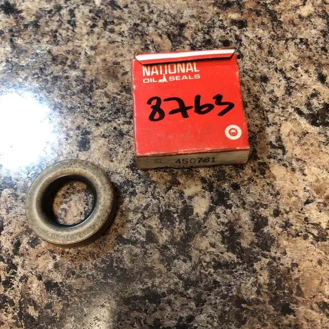 NOS National 450781 8763 Oil Seal F+S!