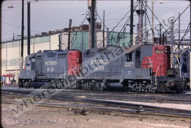 Original Slide SP Southern Pacific 3323 EMD GP9R Houston TEX 9-1982