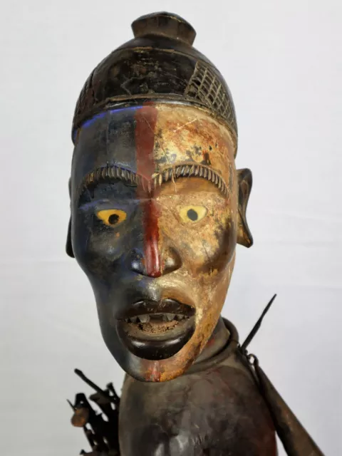 Statua Nkisi Nkonde Kongo-Vili – Fetish Per Chiodi - Molto Grande