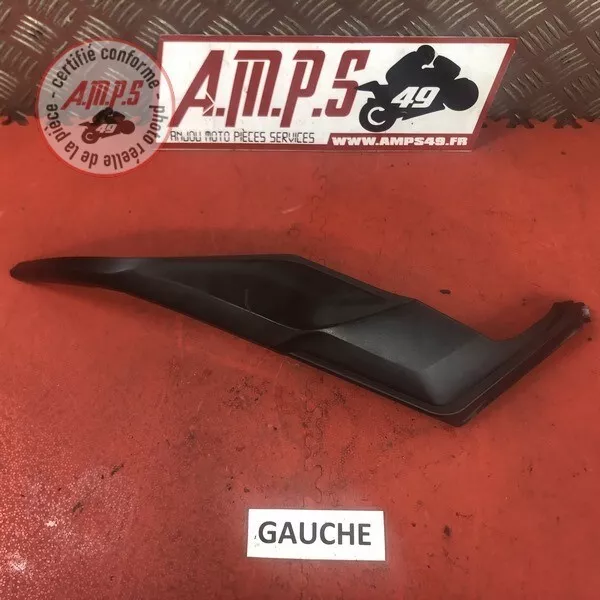 Ecope de réservoir gauche Triumph Street Triple 675 2013 à 2016 2