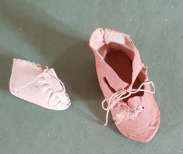Classique Bébé Jumeau marqué au tampon rouge taille 10 en bo - Lot 123 Classique Bébé Jumeau marqué au tampon rouge taille 10 en bo - Lot 123
