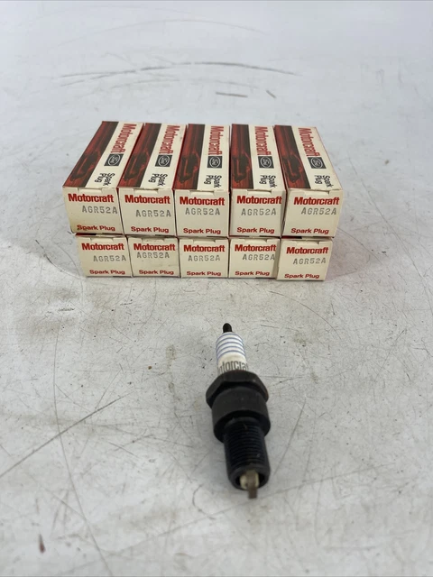 NEW OEM LOT OF 10 Ford Motorcraft Spark Plug AGR52A