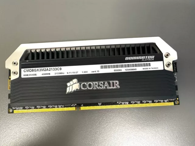 Corsair Dominator Platinum Memoria RAM da 8 GB (2 x 4gb) DDR3, 2133 MHz 2