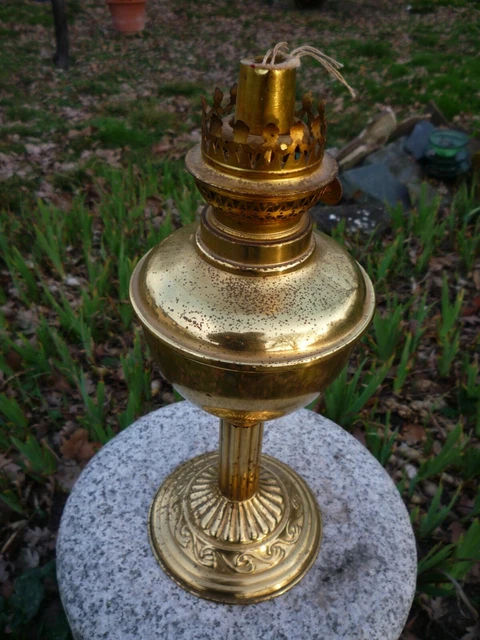 lampe a pétrole - Laiton - Circa 1900