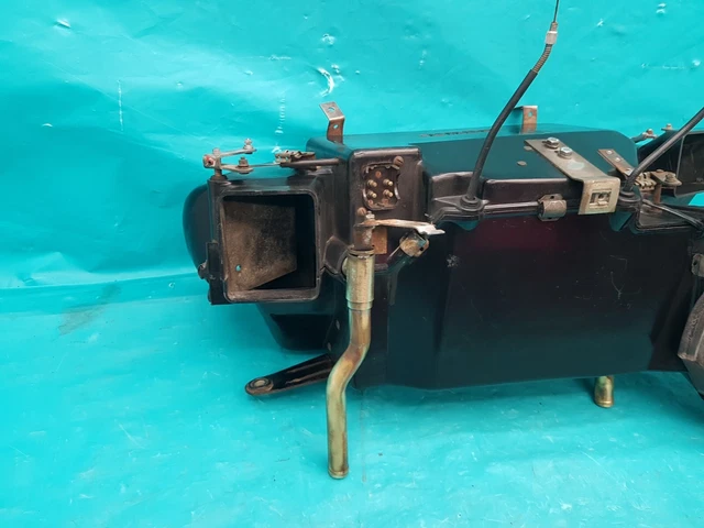 ORIGINAL MERCEDES-BENZ W108 W109 Boîte de Chauffage Échangeur