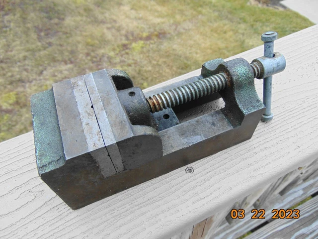 Wilton? Small 2-1/2" DRILL PRESS VISE 90 Degrees V-Groove Stationary jaw