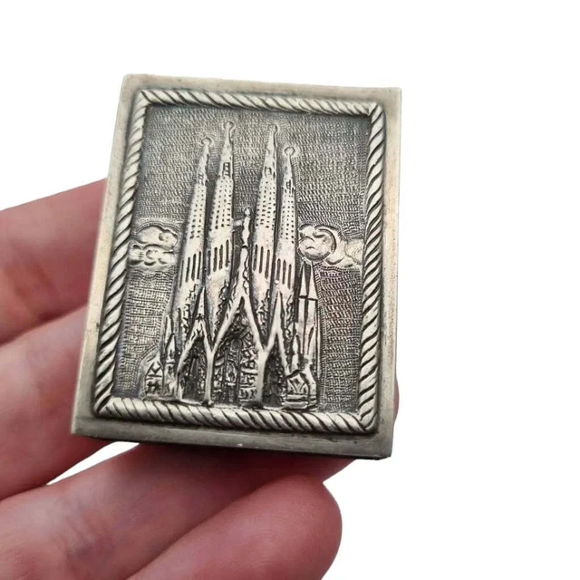 Scatola di fiammiferi in argento antico della Sagrada Familia, coperchio...