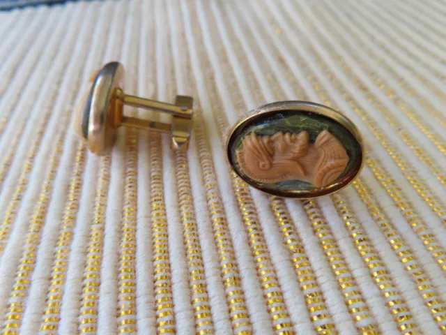 SAVE Vintage Rome/Greek Warrior Soldier Green & White Cameo Gold tone Cuff Links