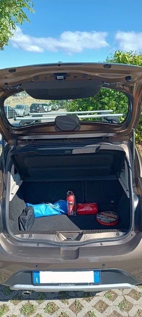 Vendo auto usata Dacia in perfette condizioni 2019 3