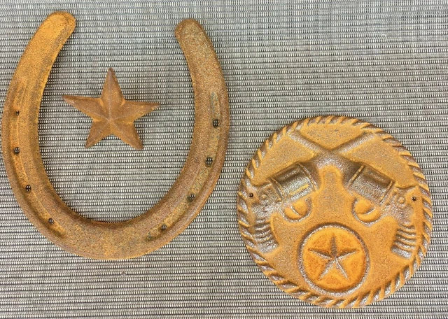 Rusty cast iron WESTERN NAIL STAR, GUNS, HUGE HORSESHOE wall decor