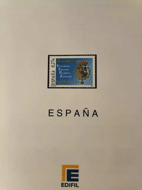 (ALB8) Hojas Edifil España año 2004 completo con filos transparentes SIN SELLOS