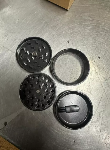 Haizestery 3 Inch Spice Grinder Large Grinder