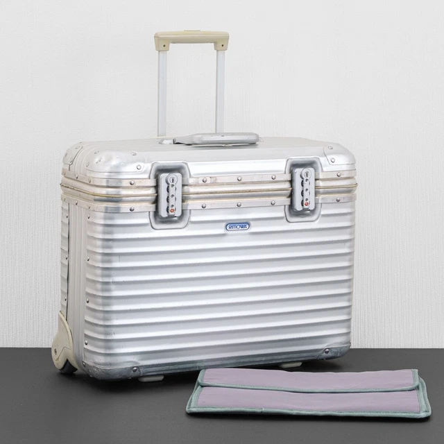 RIMOWA TOPAS 36L Silver Pilot Case 4-wheels Carry Case