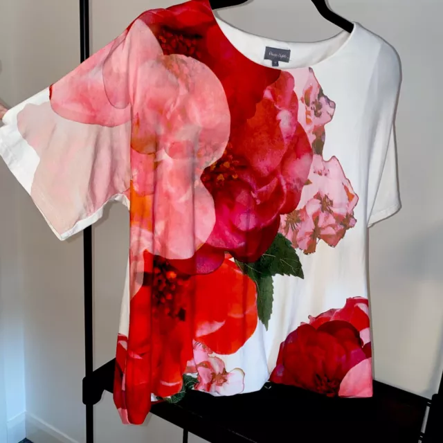 Phase Eight Women’s Top 12 White With Red Floral Print Lined Round Neck