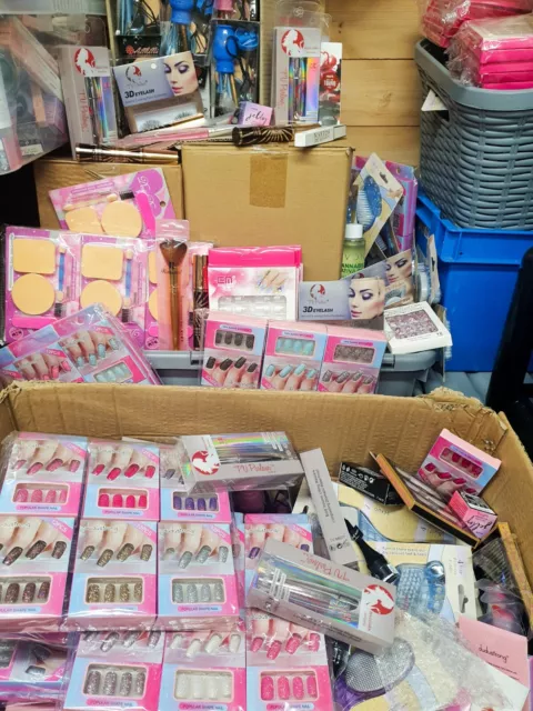 100 Random COSMETICS WHOLESALE JOBLOT PACK OF 100 MIXED ITEMS Carbooters Make Up